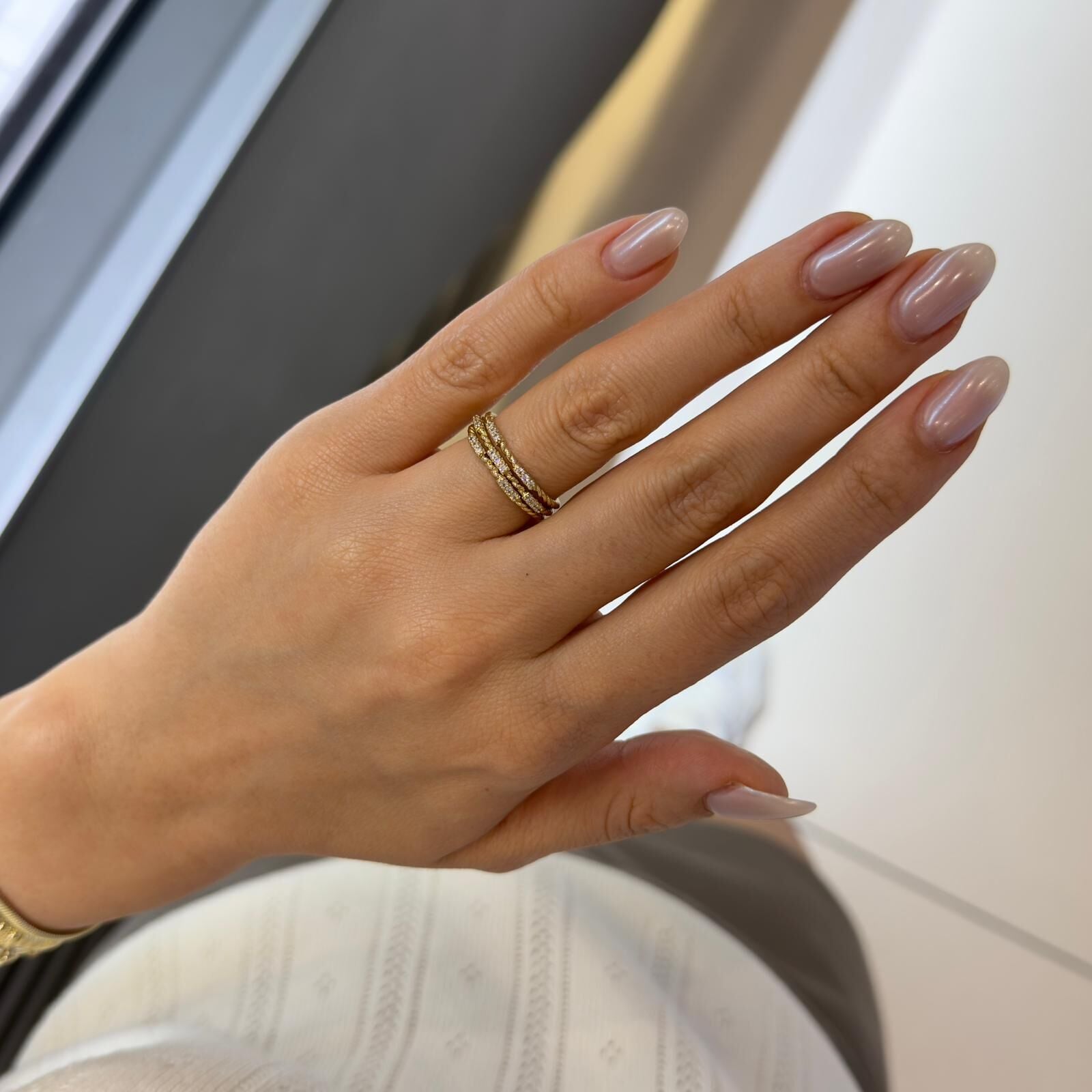 Gold Sıra Detay Yüzük