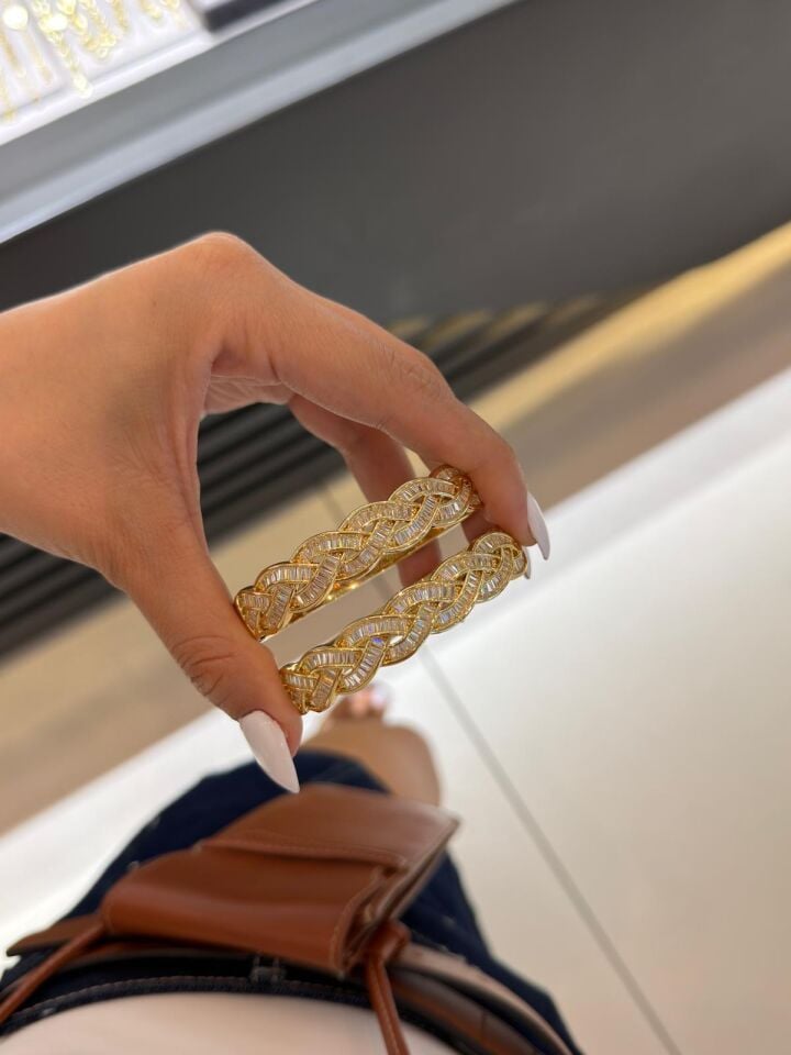Luzzo Swarovski Taş Kelepçe