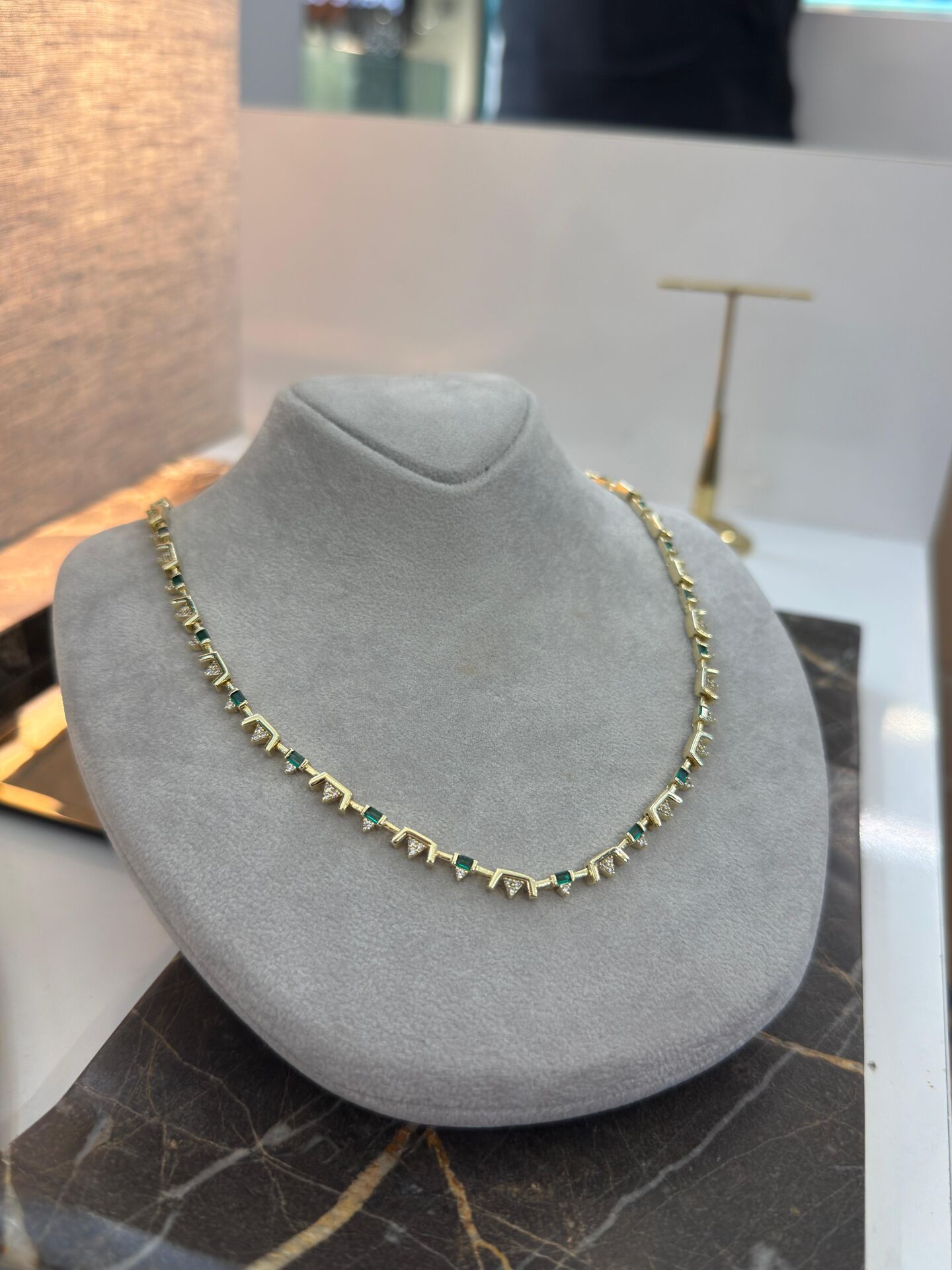 Swarovski Taşlı Çıtır Yeşil Taş kolye