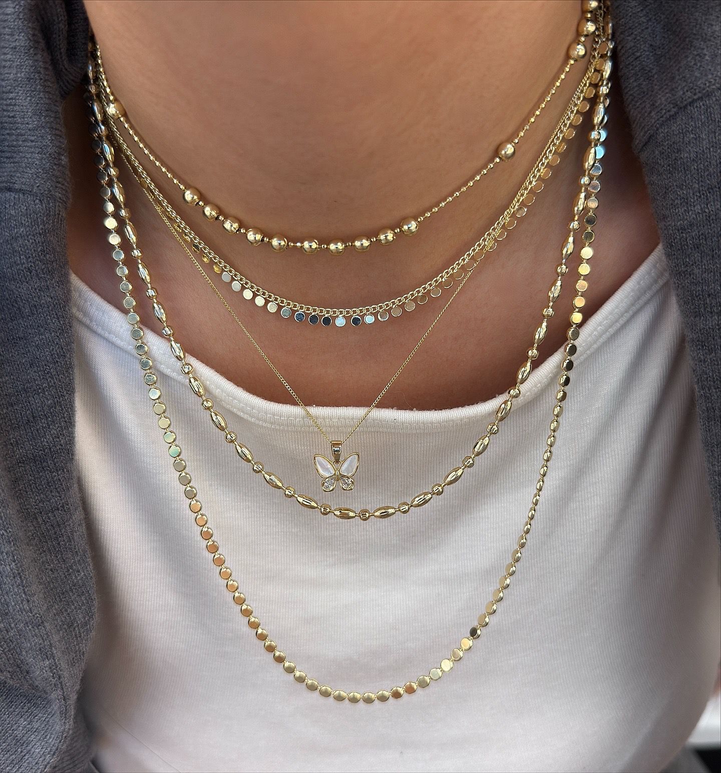 Kelebek Figürlü Katmanlı Altın Kolye Seti