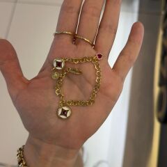 Luzzo Pembe Charmlı Bileklik