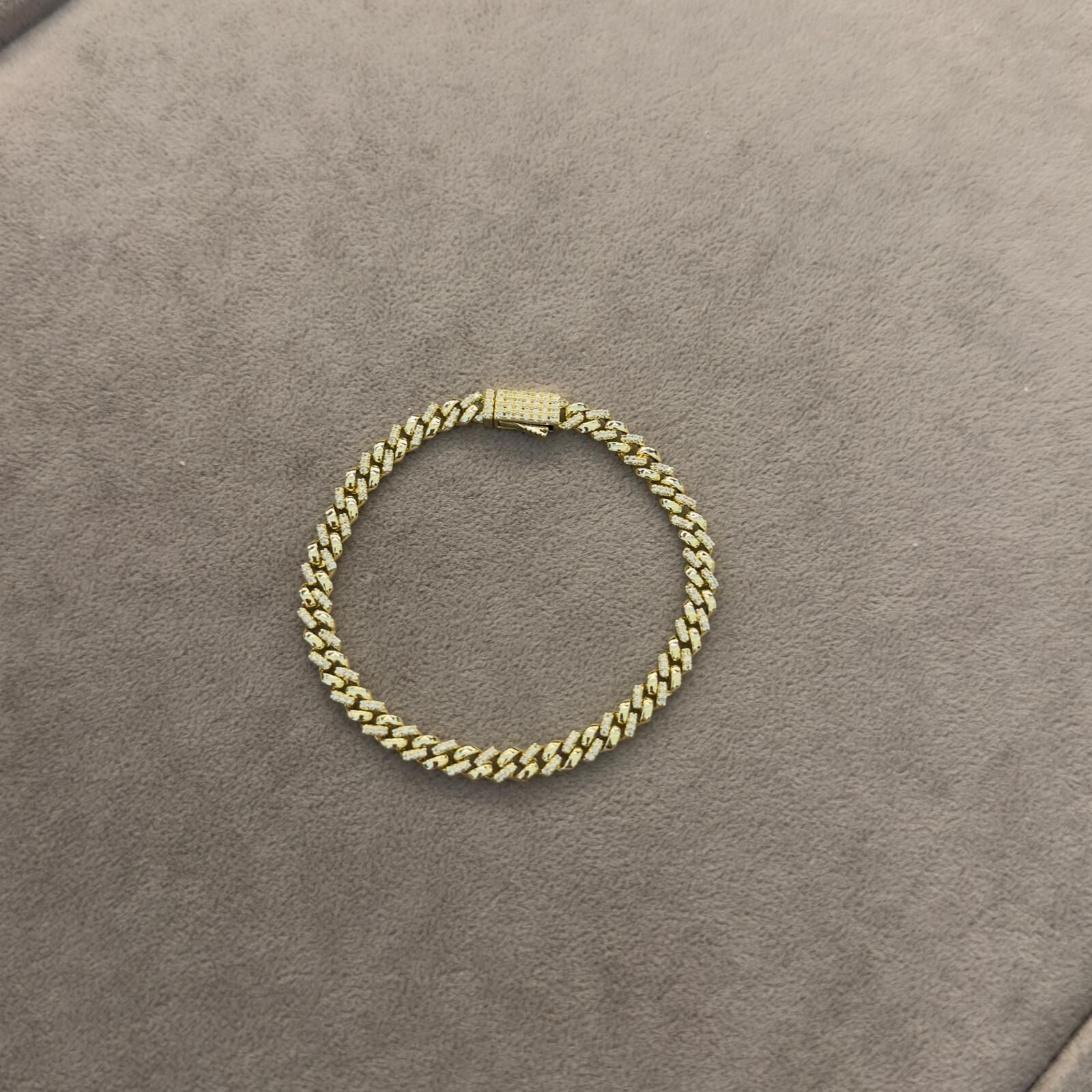 Kuyum İşçilik Bileklik