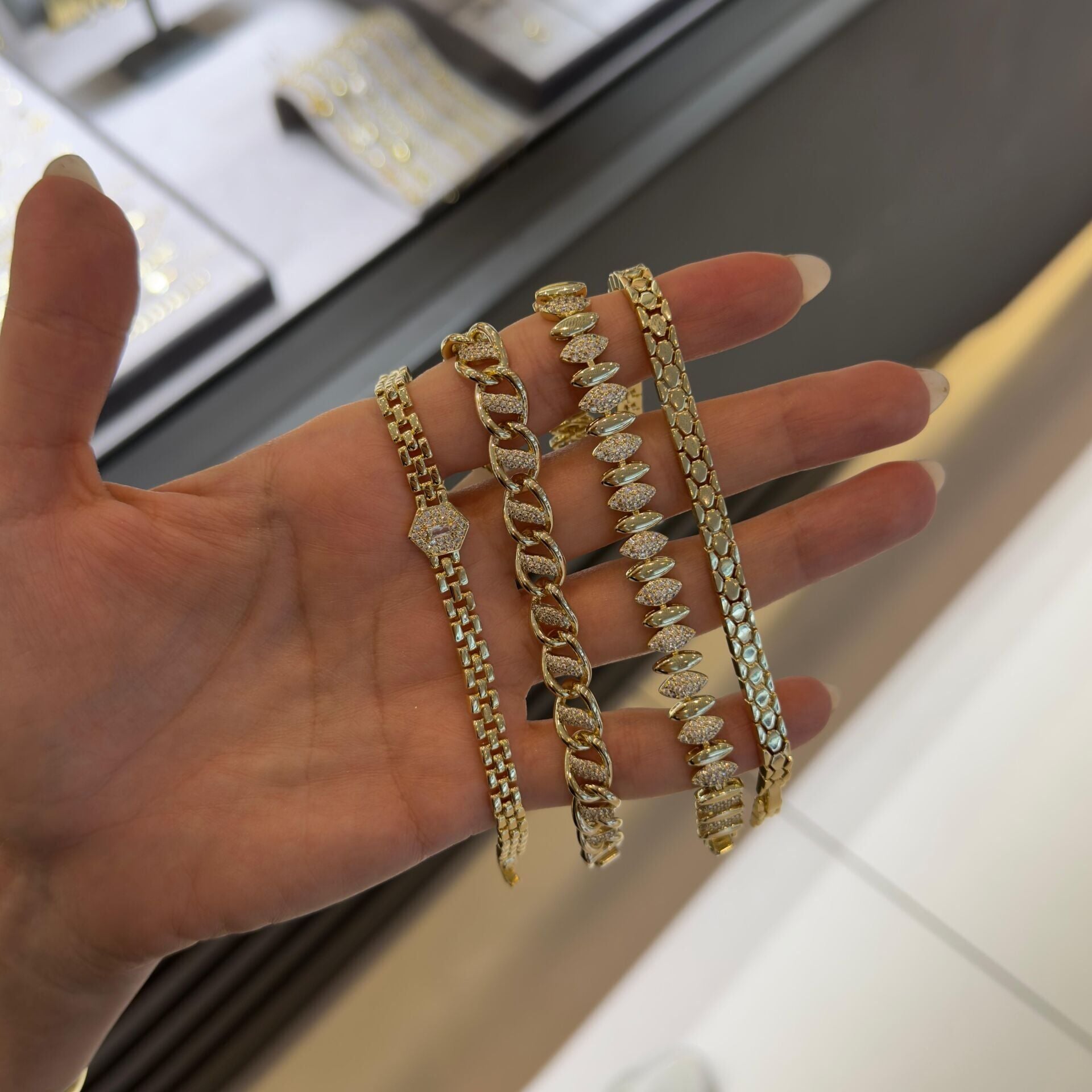 Luzzo Gold Bileklikler Bileklik 3