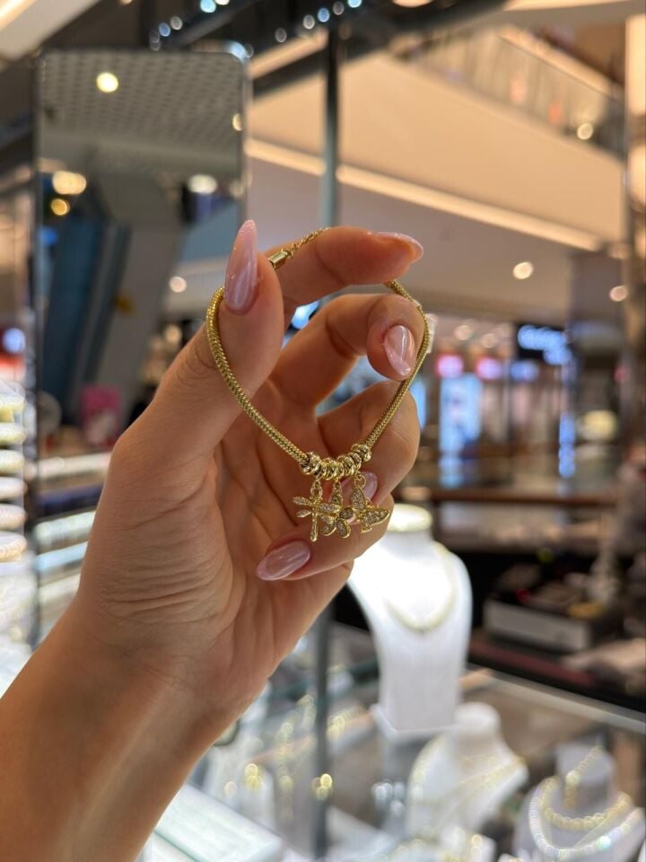 Gold Charmlı Çıtır Bileklik