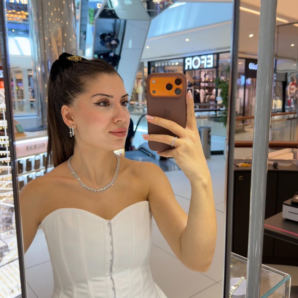 Luzzo Swarovski Kolye