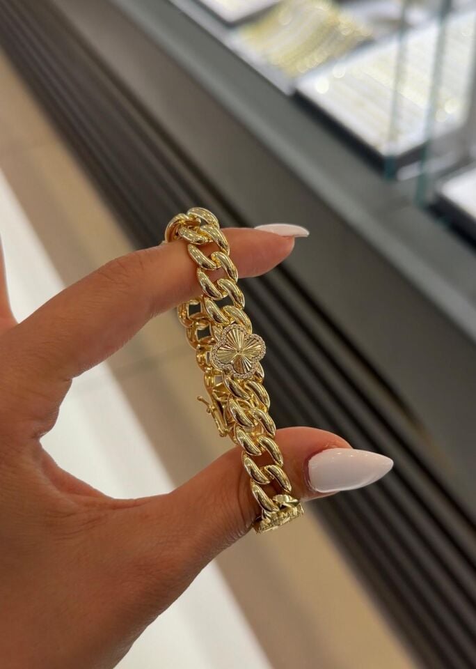 Kuyum İşçilik  Yonca Bileklik