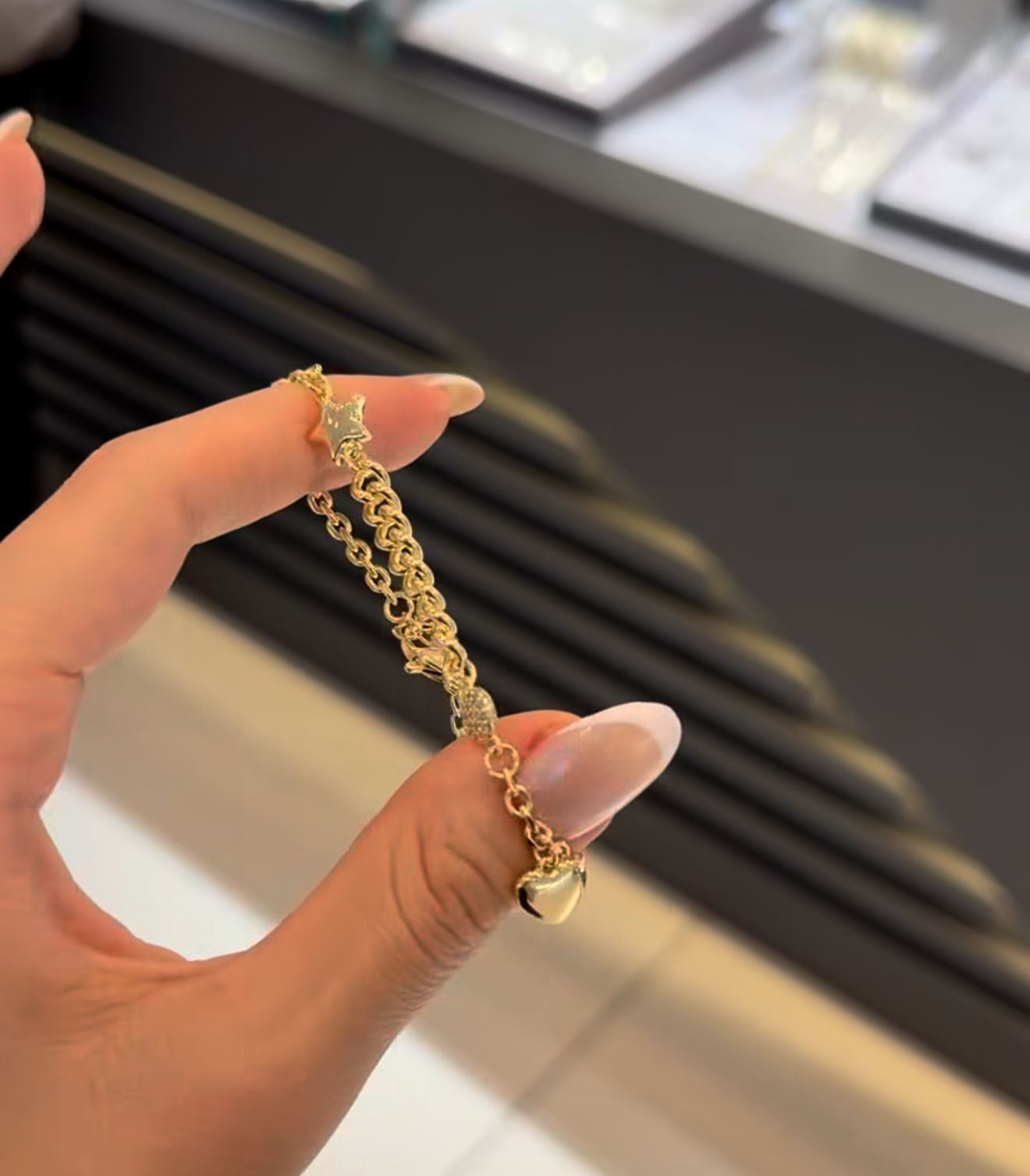 Charmlı Zincir Bileklik