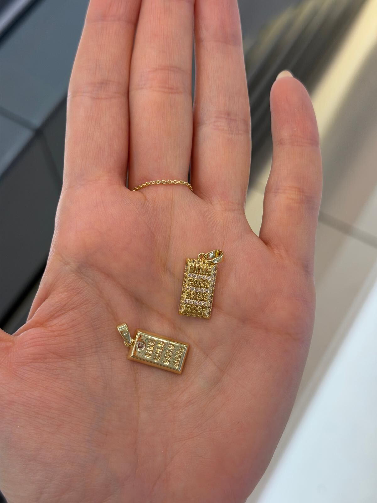 Külçe Altın Kolye Ucu