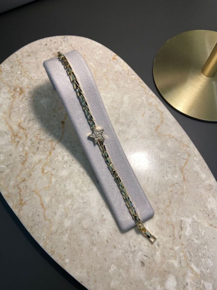 Yıldız Model Bileklik