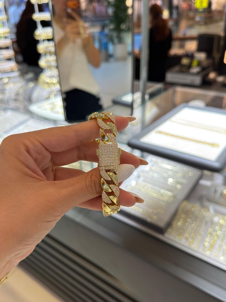 Luzzo Taşlı Kuyum İşçilik Gurmet Bileklik