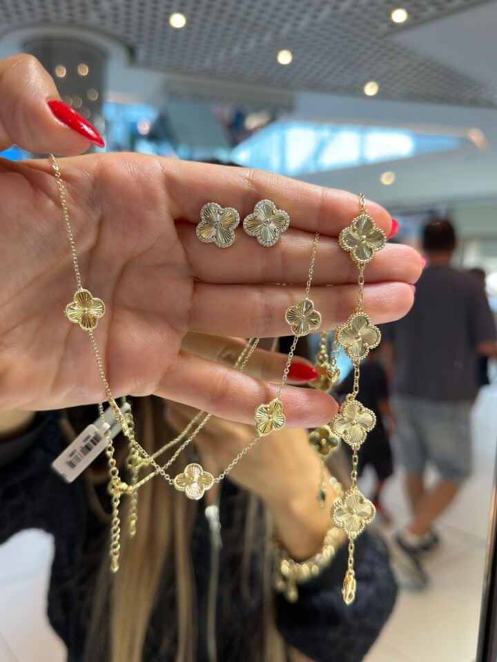 Luzzo Gold Kuyum İşçilik Yonca Kolye Bileklik Küpeler