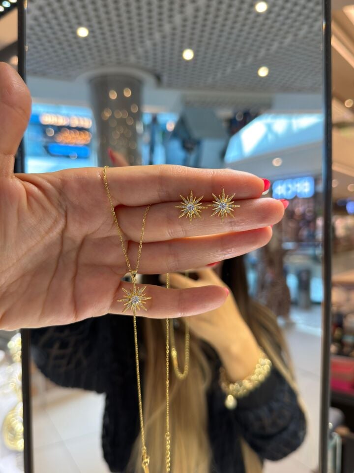 Luzzo Gold Taşlı Yıldız Takım
