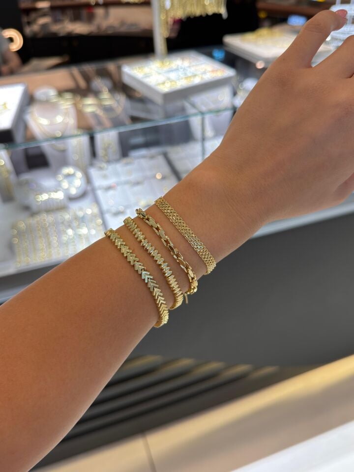 Gold Kuyum İşçilik Bileklikler