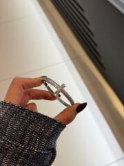 T model Silver Taşlı Kelepçe