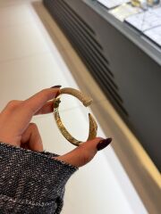 Gold Çivi Model Kelepçe