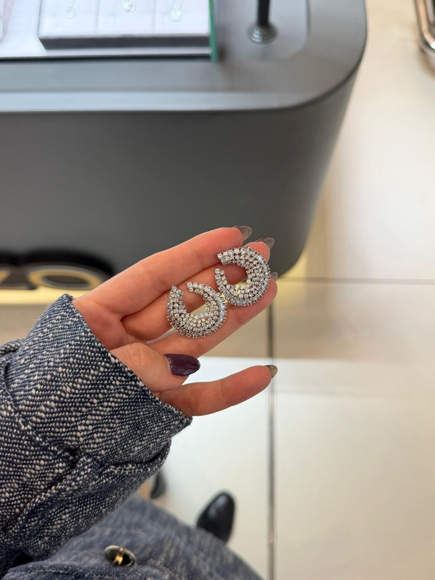 Silver Taşlı Küpe