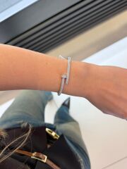 Çivi Model Taşlı Kelepçe