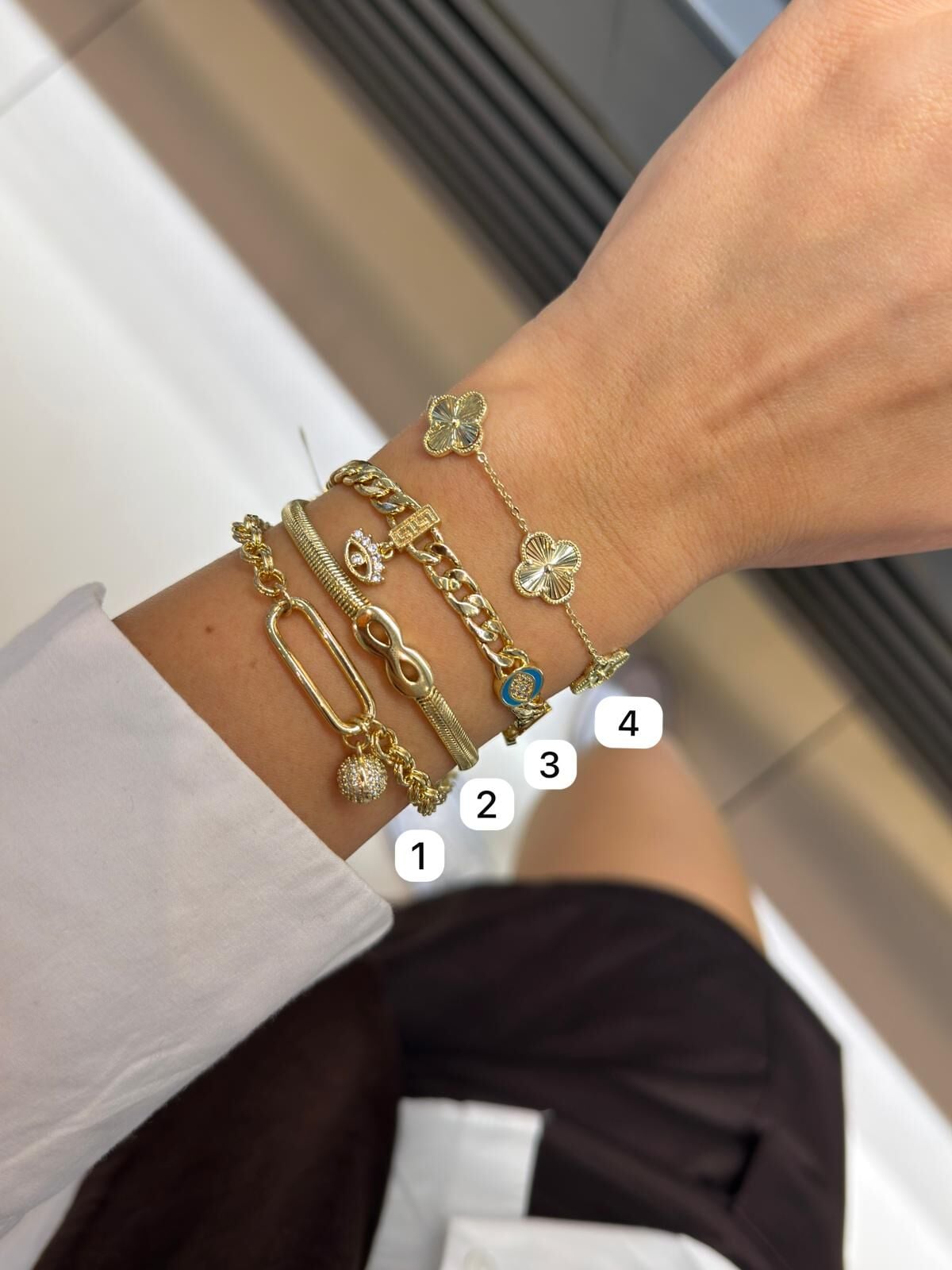 Charmlı Bileklik Kombin