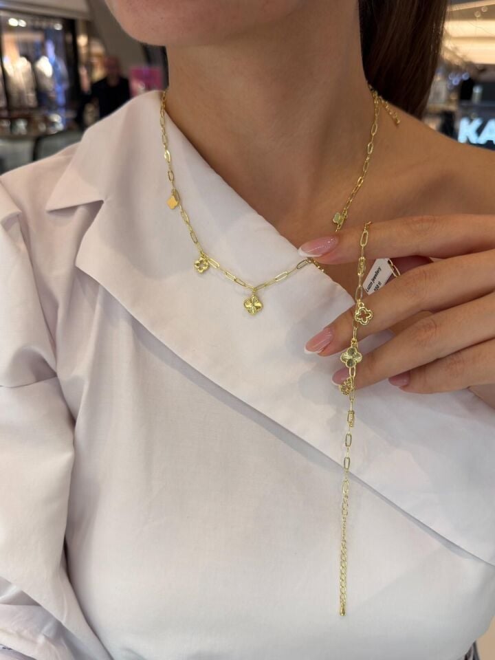 Yonca Charm Detaylı Bileklik Ve Kolye Bileklik