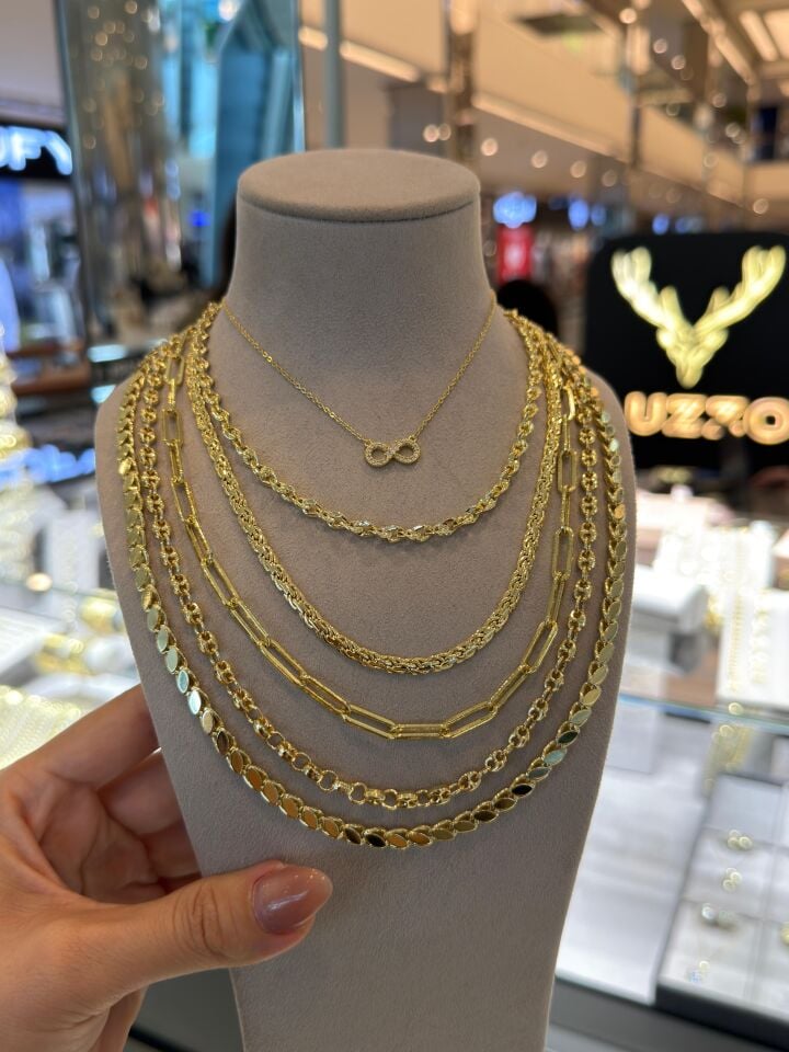Gold Kuyum İşçilik Zincirler Ve Kolye