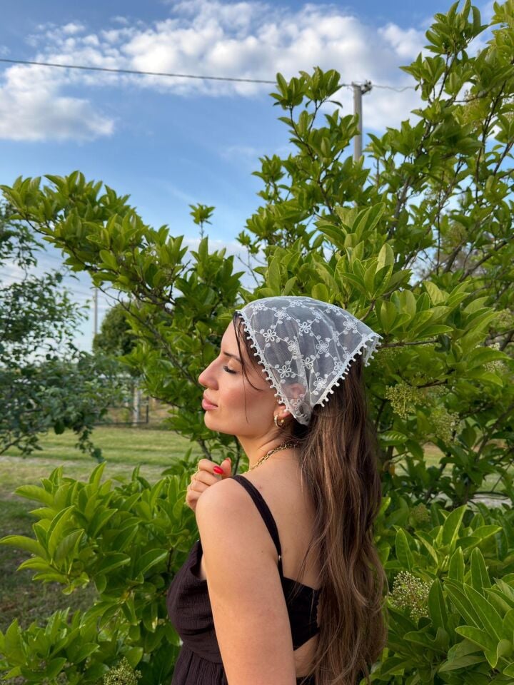 Pinterest Dantel Bandana