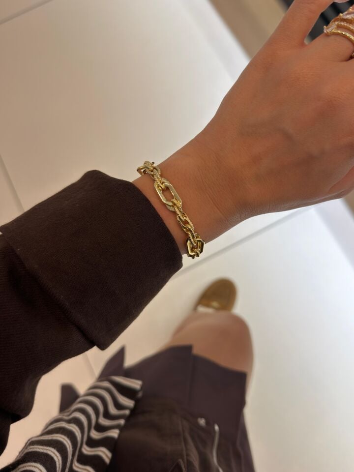 Gold Kuyum İşçilik İşlemeli Bileklik ve Kolye