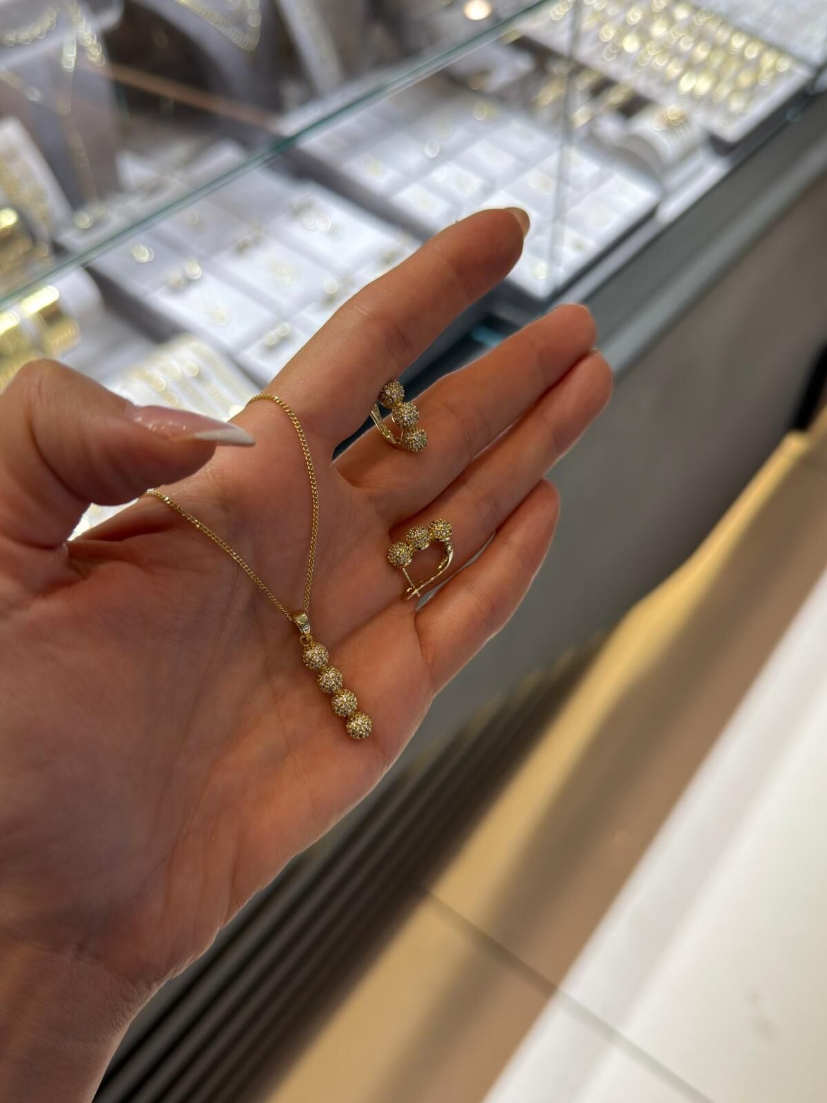 Üç Taşlı Kolye Küpe Set