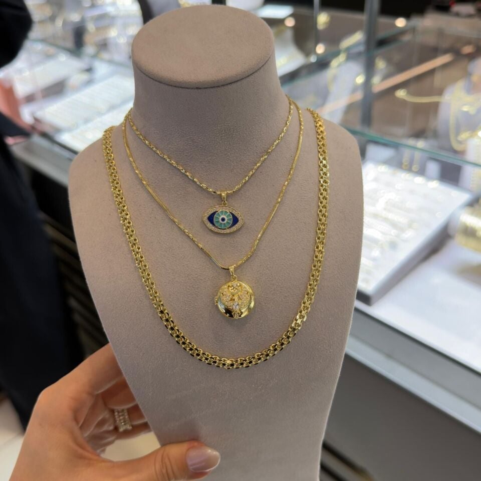 Charmlı Kuyum İşçilikli Kolyeler Göz Charm Uç