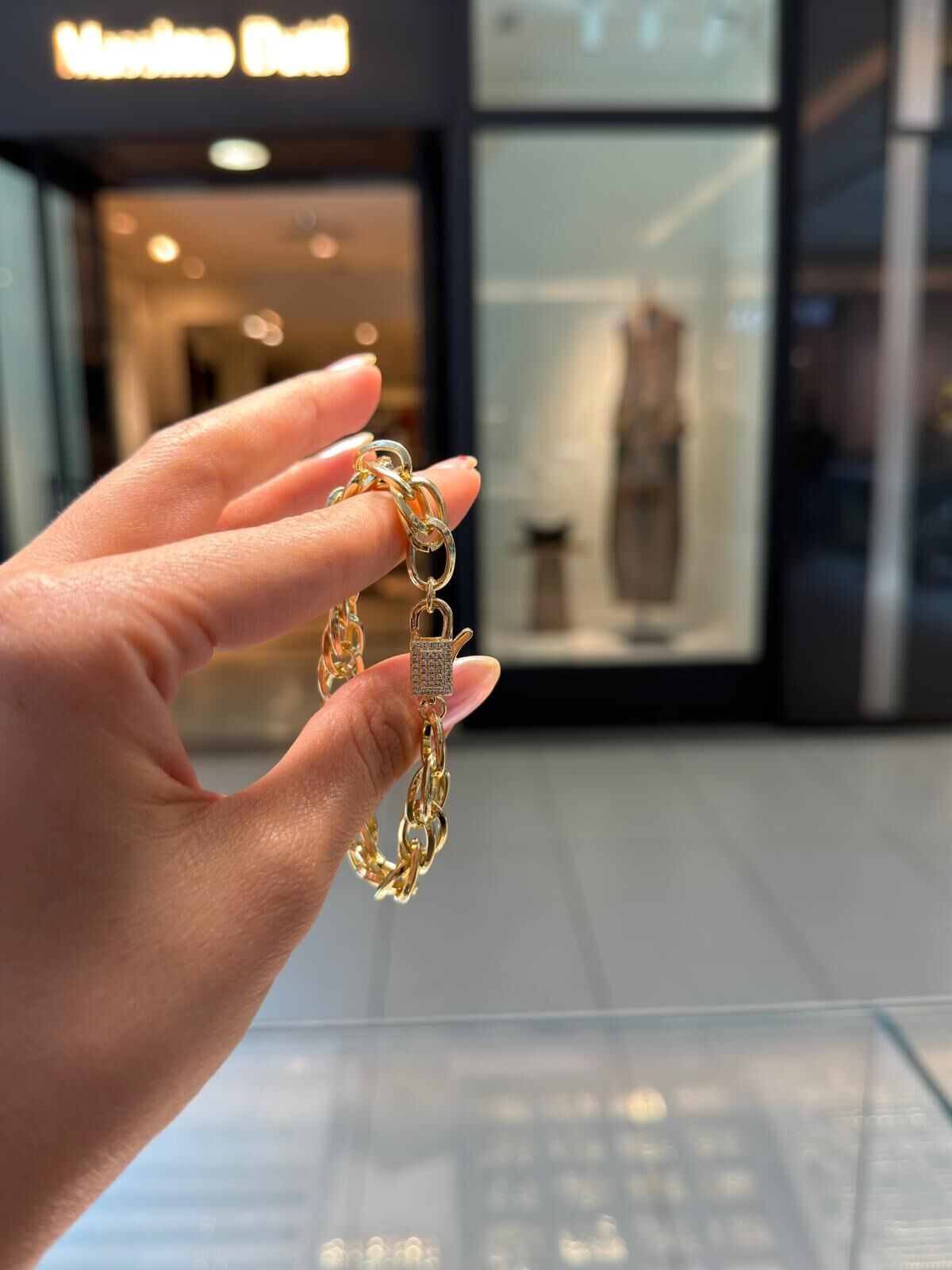 Gold Kilit Detay Bileklik