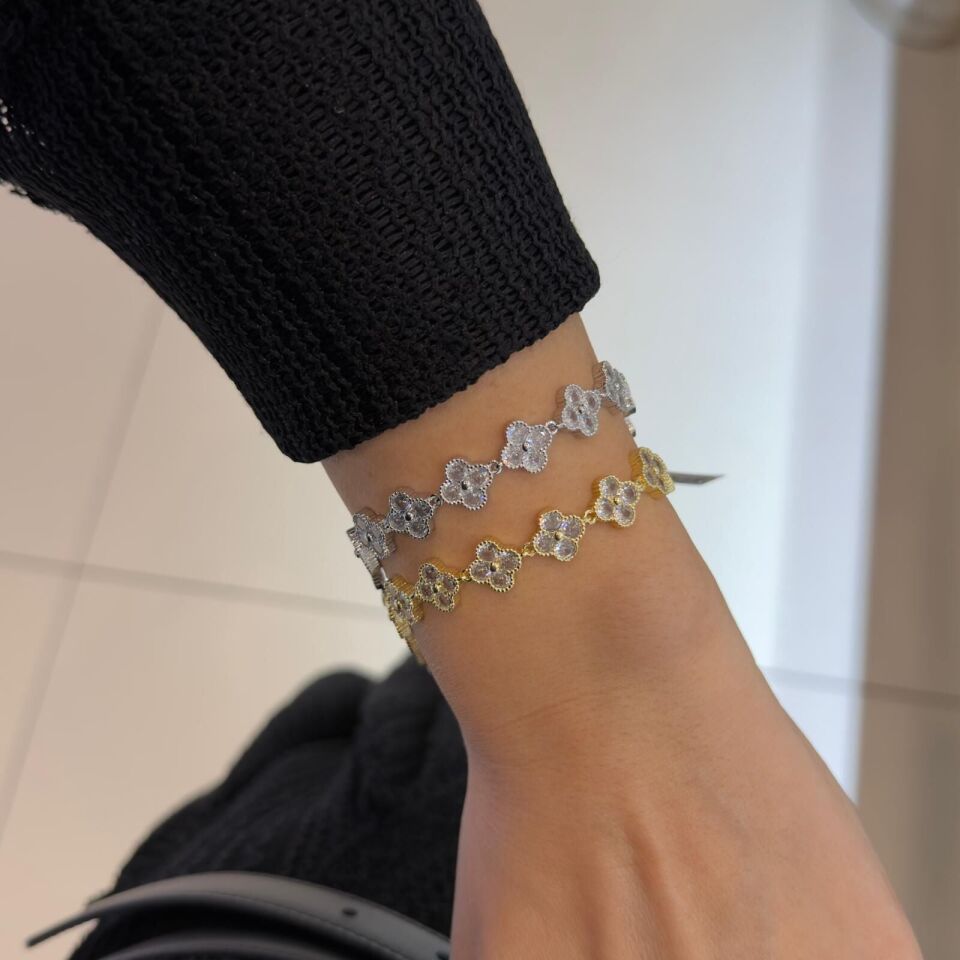 Gümüş Ve Gold Renk Yonca Bileklik Gümüş Renk Bileklik