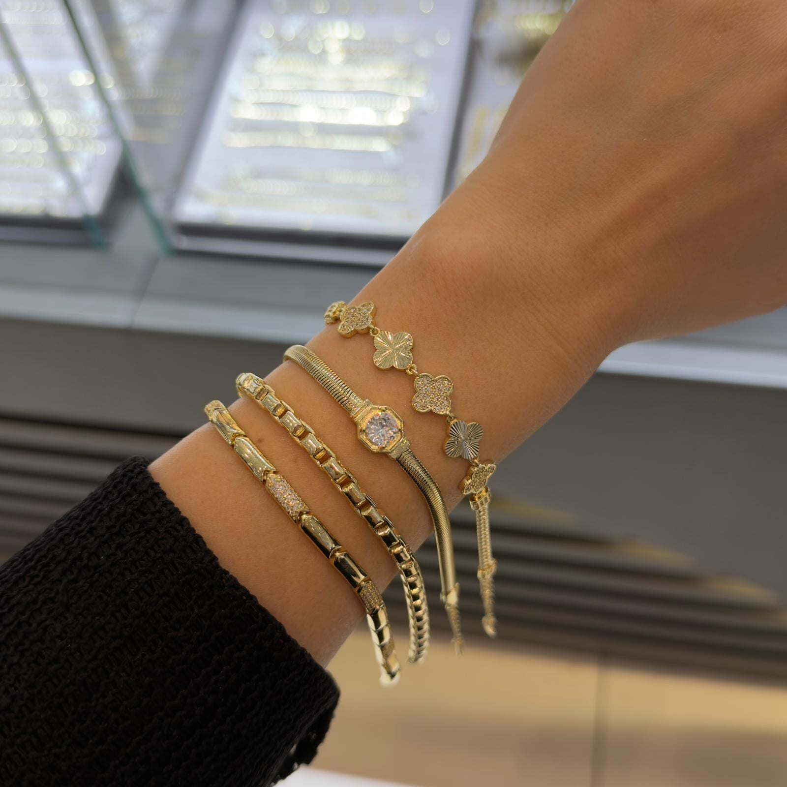 Kuyum İşçilik Bileklikler