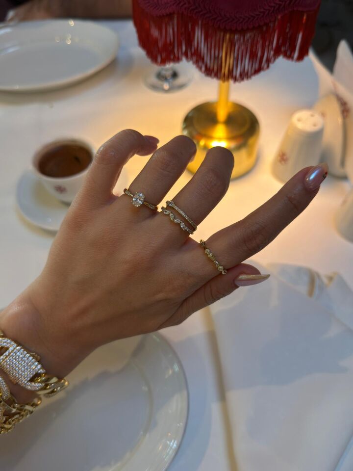 Luzzo Gold Tektaş Yüzük